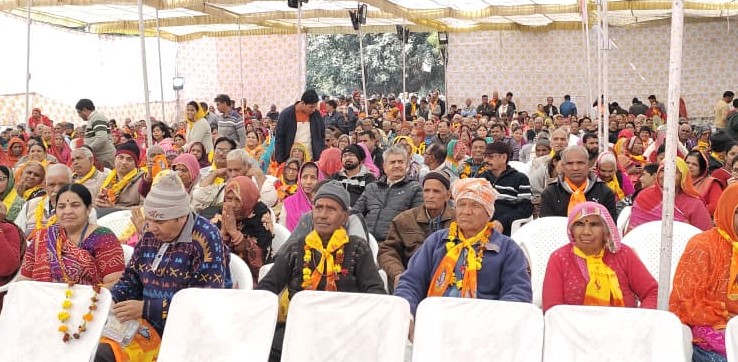 रामेश्वरम् महादेव की जय के जयकारों के साथ रामेश्वरम्मदुरई रवाना हुए वरिष्ठ नागरिक तीर्थयात्री